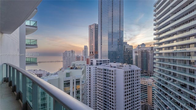 2 of 15 - 1331 Brickell Bay Dr 3307, Miami, FL