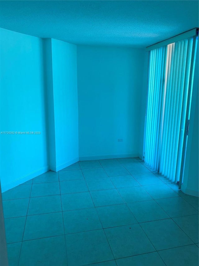 5 of 9 - 5555 Collins Ave 6t, Miami Beach, FL