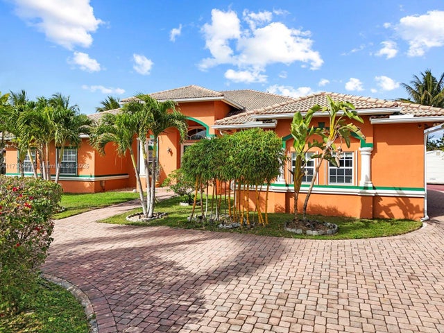 2 of 56 - 16741 Sw 282nd St, Homestead, FL