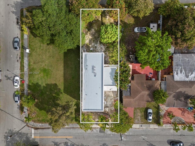 2 of 16 - 2285 Sw 17th Ter, Miami, FL