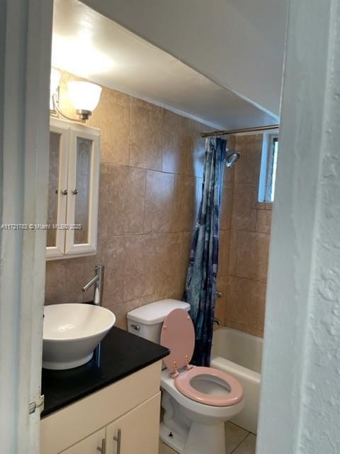 2 of 8 - 900 Euclid Ave 6, Miami Beach, FL