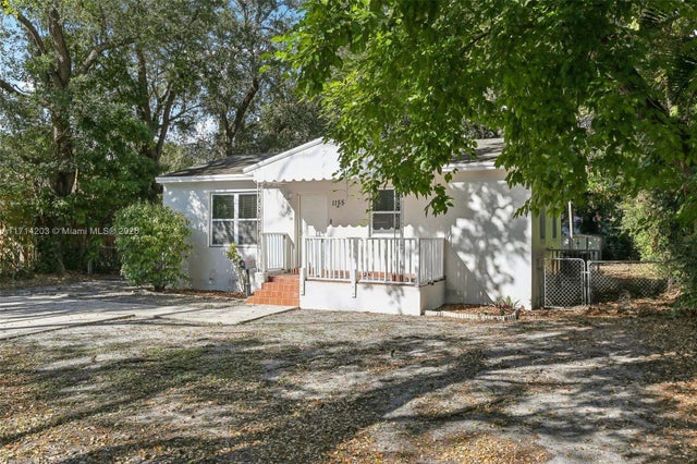 4 of 38 - 1155 Ne 133rd St, North Miami, FL