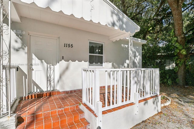 5 of 38 - 1155 Ne 133rd St, North Miami, FL