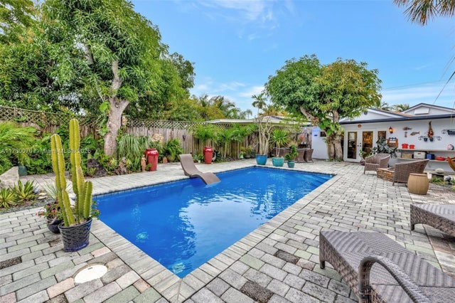 2 of 59 - 1401 Ne 33rd St, Oakland Park, FL