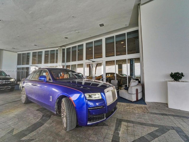 4 of 58 - 17121 Collins Ave 3905, Sunny Isles Beach, FL