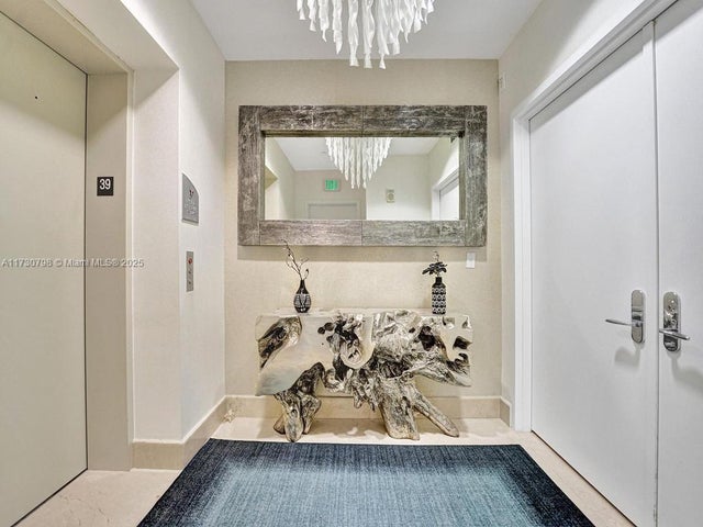 5 of 58 - 17121 Collins Ave 3905, Sunny Isles Beach, FL