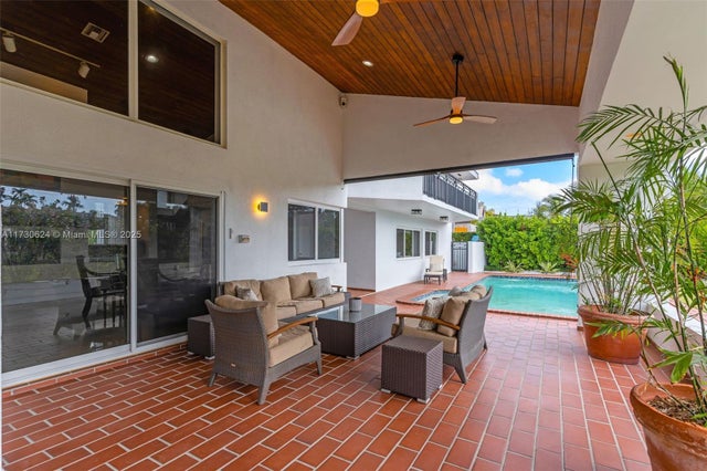 5 of 67 - 9260 Sw 101 St, Miami, FL