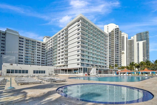 1 of 28 - 19201 Collins Ave 526, Sunny Isles Beach, FL