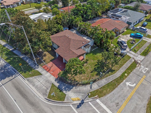 1 of 18 - 2100 Ne 185th St, North Miami Beach, FL