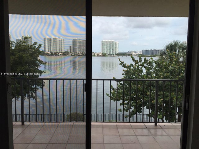 2 of 17 - 17878 N Bay Rd 201, Sunny Isles Beach, FL