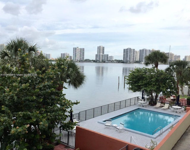 3 of 17 - 17878 N Bay Rd 201, Sunny Isles Beach, FL