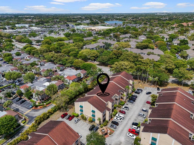 2 of 21 - 15315 Sw 106th Ter 423, Miami, FL