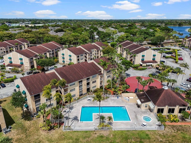 3 of 21 - 15315 Sw 106th Ter 423, Miami, FL