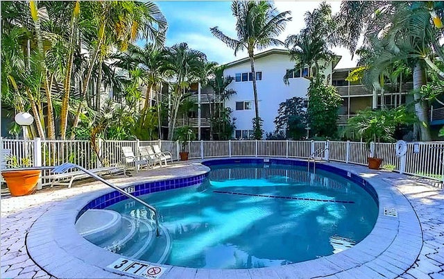 5 of 16 - 1535 Se 15th St 304, Fort Lauderdale, FL
