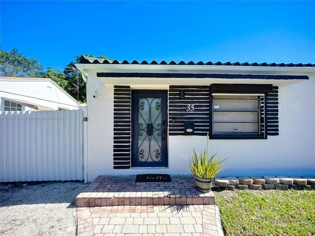 4 of 42 - 35 Sw 63rd Ct, Miami, FL