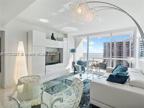 4 of 35 - 6801 Collins Ave Lph09, Miami Beach, FL