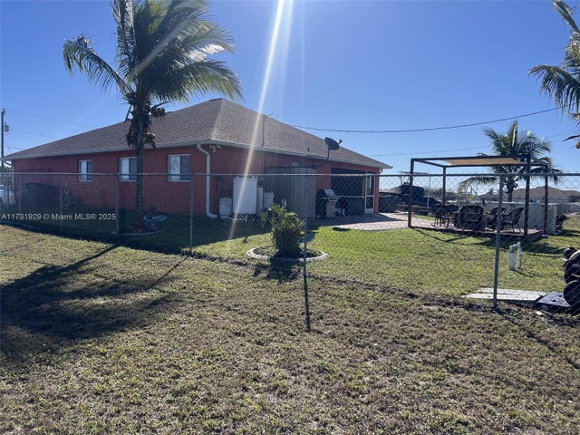 2 of 4 - N/A, Cape Coral, FL
