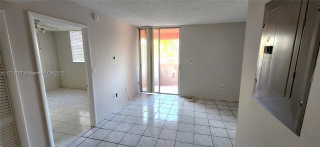 4 of 6 - 5050 Nw 7th St 210, Miami, FL