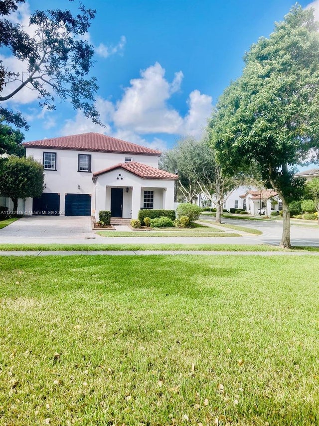 1 of 29 - 9102 Sw 170th Ct, Miami, FL
