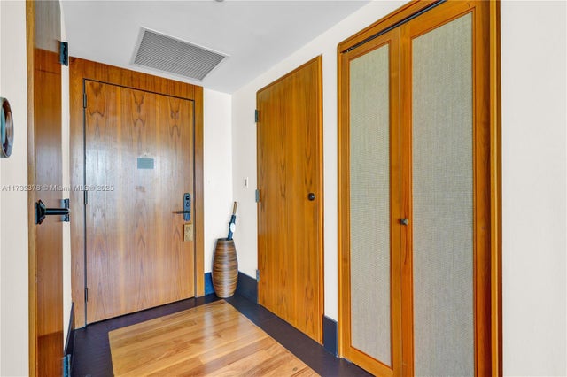 5 of 50 - 101 20th St 1805, Miami Beach, FL
