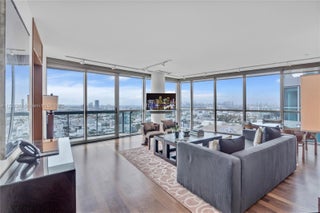 Photo of Listing #A11732380