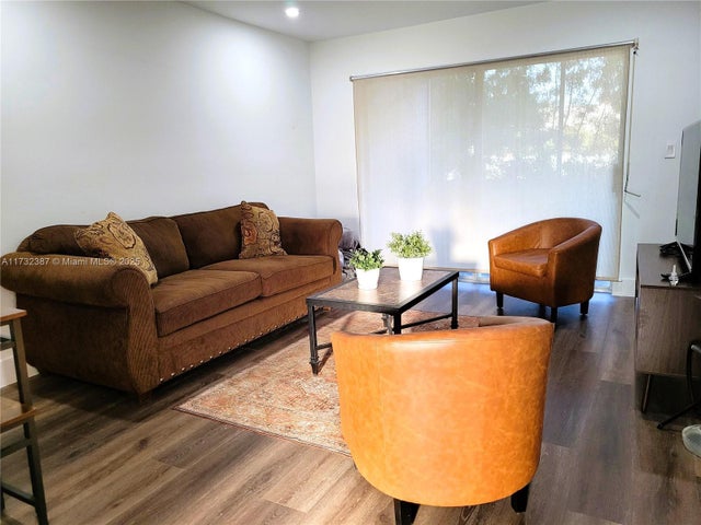 3 of 12 - 1400 Tallwood Ave 204, Hollywood, FL