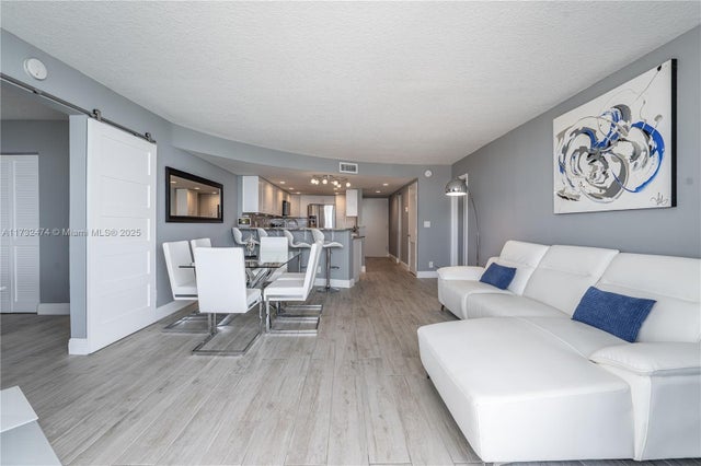 4 of 31 - 2301 S Ocean Dr 2408, Hollywood, FL