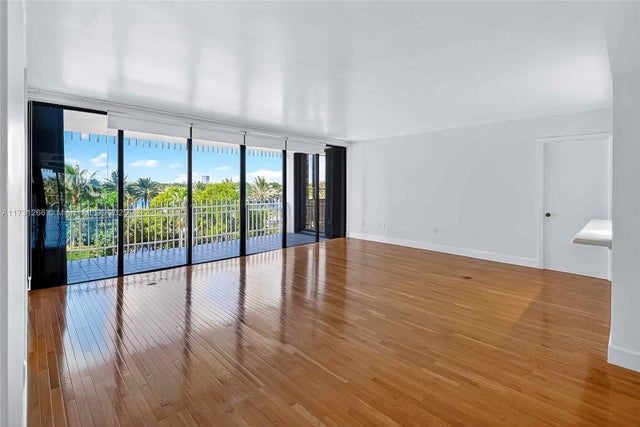 3 of 37 - 2 Grove Isle Dr B404, Coconut Grove, FL