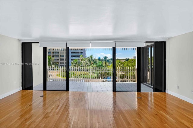 5 of 37 - 2 Grove Isle Dr B404, Coconut Grove, FL