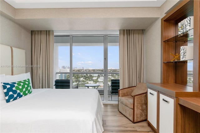 2 of 39 - 551 N Fort Lauderdale Beach Blvd H804, Fort Lauderdale, FL