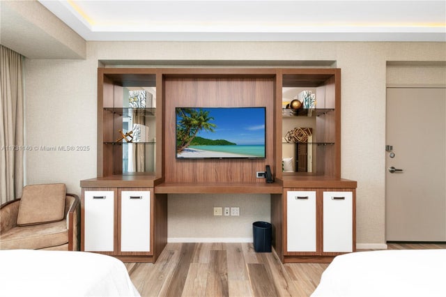 3 of 39 - 551 N Fort Lauderdale Beach Blvd H804, Fort Lauderdale, FL