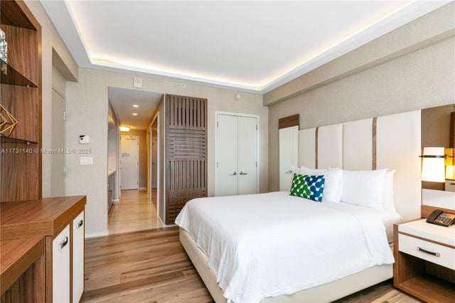 4 of 39 - 551 N Fort Lauderdale Beach Blvd H804, Fort Lauderdale, FL