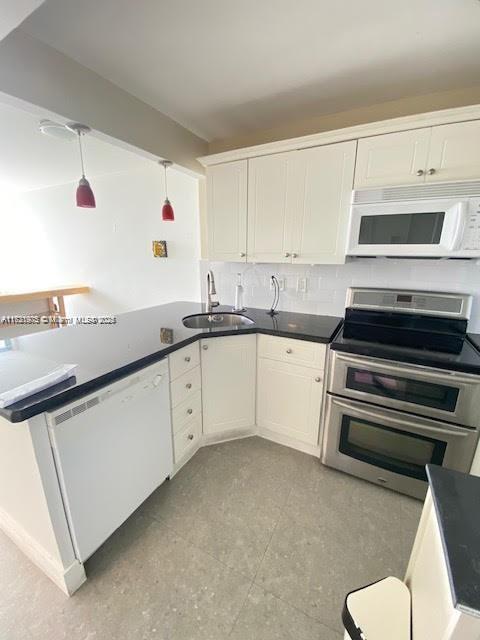 4 of 22 - 2899 Collins Ave 548, Miami Beach, FL