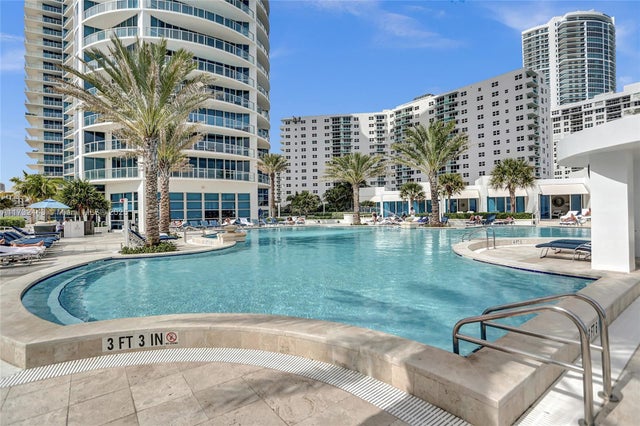 2 of 45 - 3101 S Ocean Dr 502, Hollywood, FL
