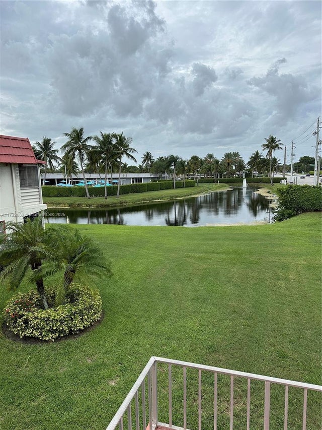 3 of 25 - 25 Saxony A A, Delray Beach, FL