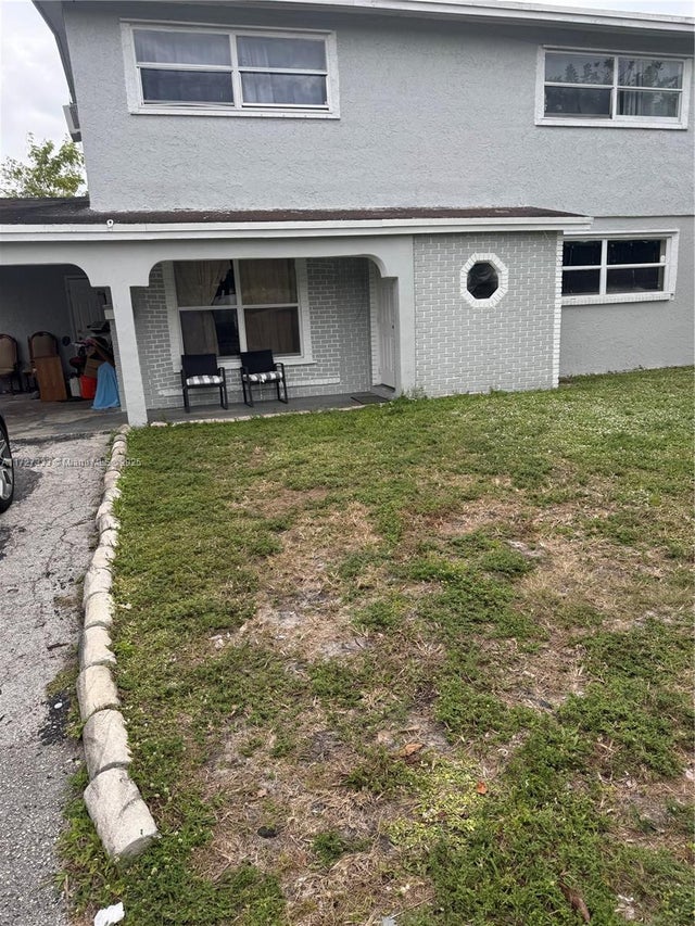 2410 Ne 2nd Ter, Pompano Beach