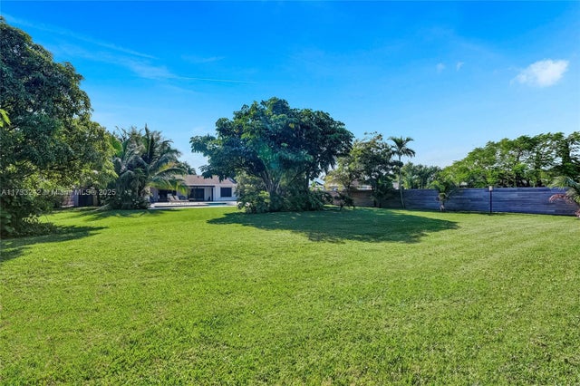 2 of 35 - 21440 Highland Lakes Blvd, Miami, FL