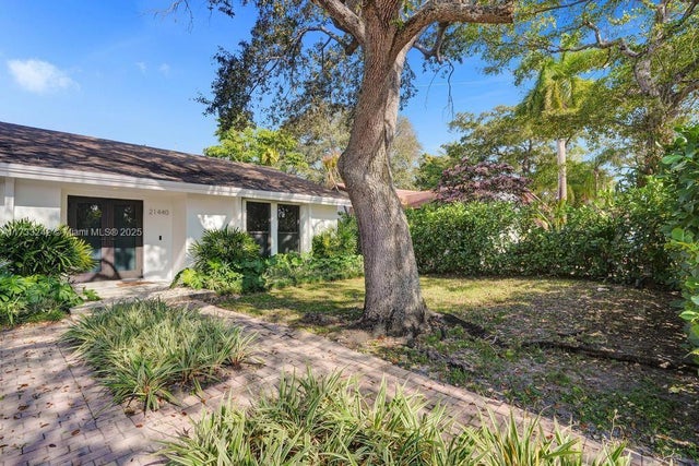 3 of 35 - 21440 Highland Lakes Blvd, Miami, FL