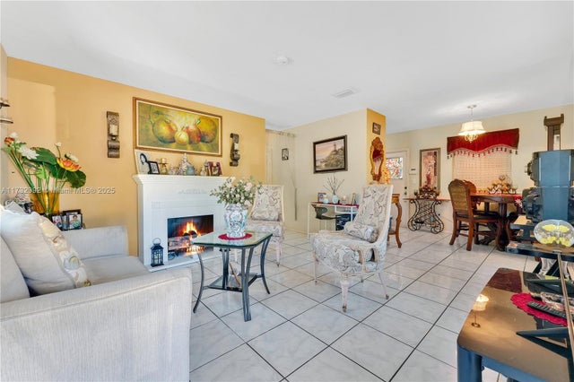 5 of 28 - 380 Nw 133rd St, North Miami, FL