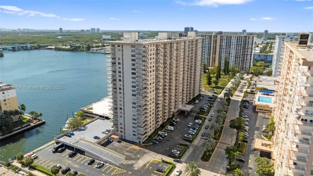 3 of 22 - 250 174th St 1410, Sunny Isles Beach, FL