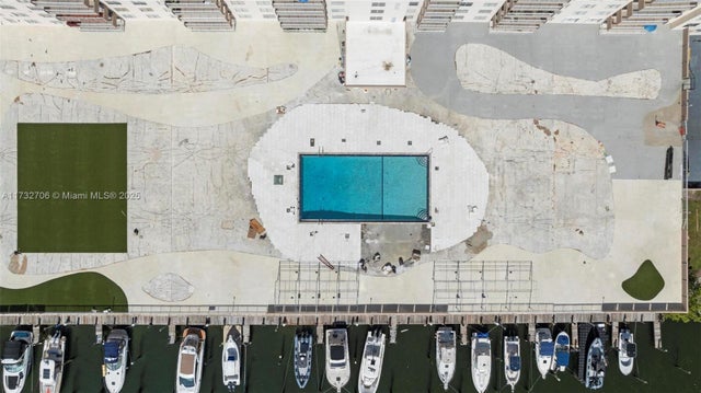 5 of 22 - 250 174th St 1410, Sunny Isles Beach, FL