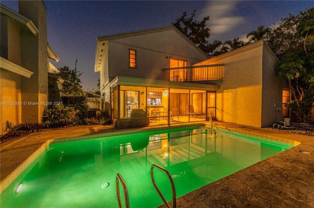 4 of 30 - 36 Eastmont Rd, Hollywood, FL