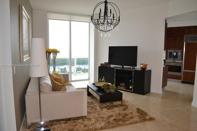 5 of 25 - 15901 Collins Ave 2705, Sunny Isles Beach, FL
