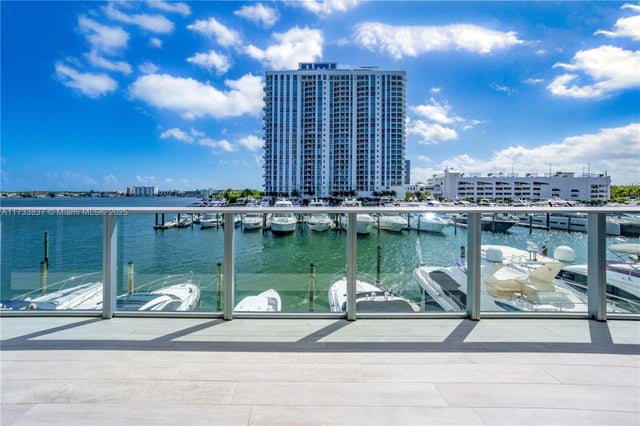 3 of 38 - 17301 Biscayne Blvd 207, North Miami Beach, FL