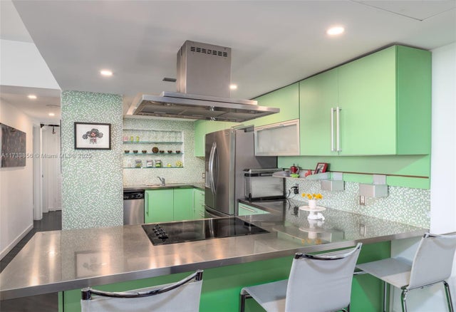3 of 18 - 20 Island Ave 501, Miami Beach, FL