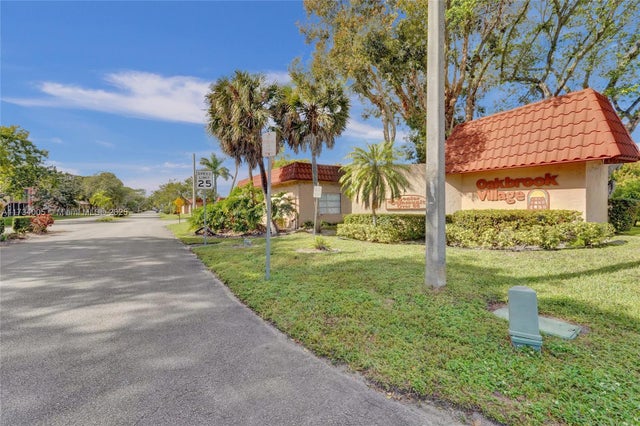 1 of 22 - 8260 Sw 24th St 6210, North Lauderdale, FL