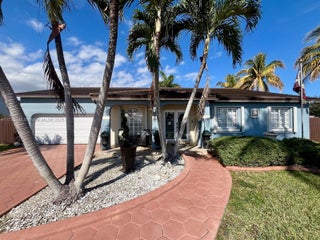 Photo of Listing #A11733033