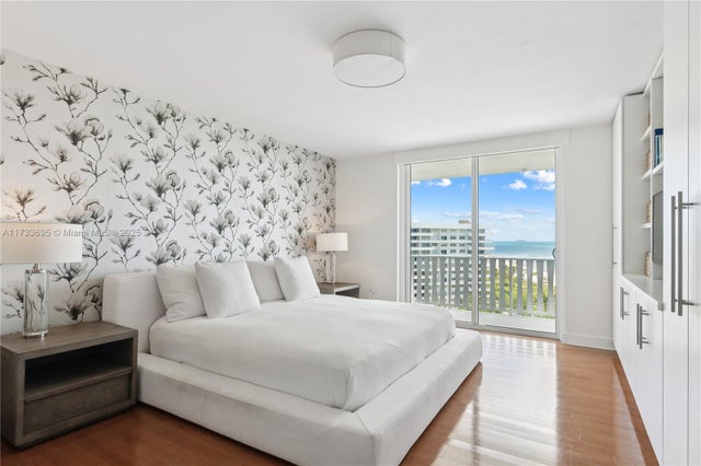 5 of 14 - 200 Ocean Lane Dr 1007, Key Biscayne, FL