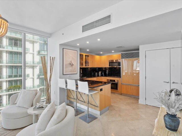 1 of 25 - 6899 Collins Ave 1704, Miami Beach, FL