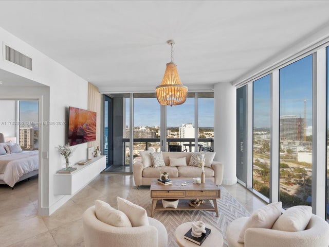 4 of 25 - 6899 Collins Ave 1704, Miami Beach, FL